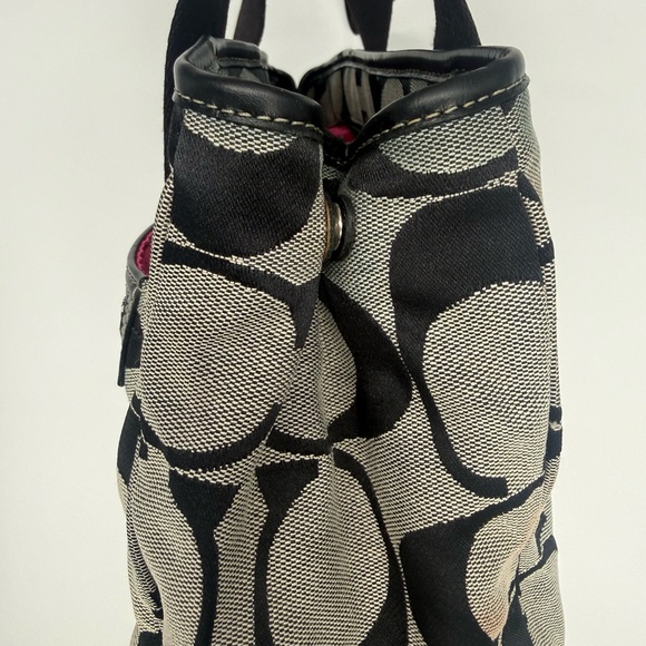 Coach Signature Canvas Satchel Black - Picture 3 of 5